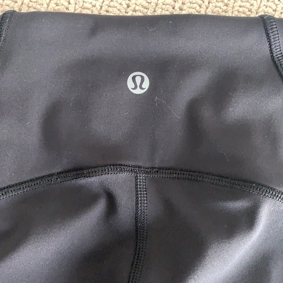 Lulu Lemon leggings with designs on the sides - Picture 2 of 3